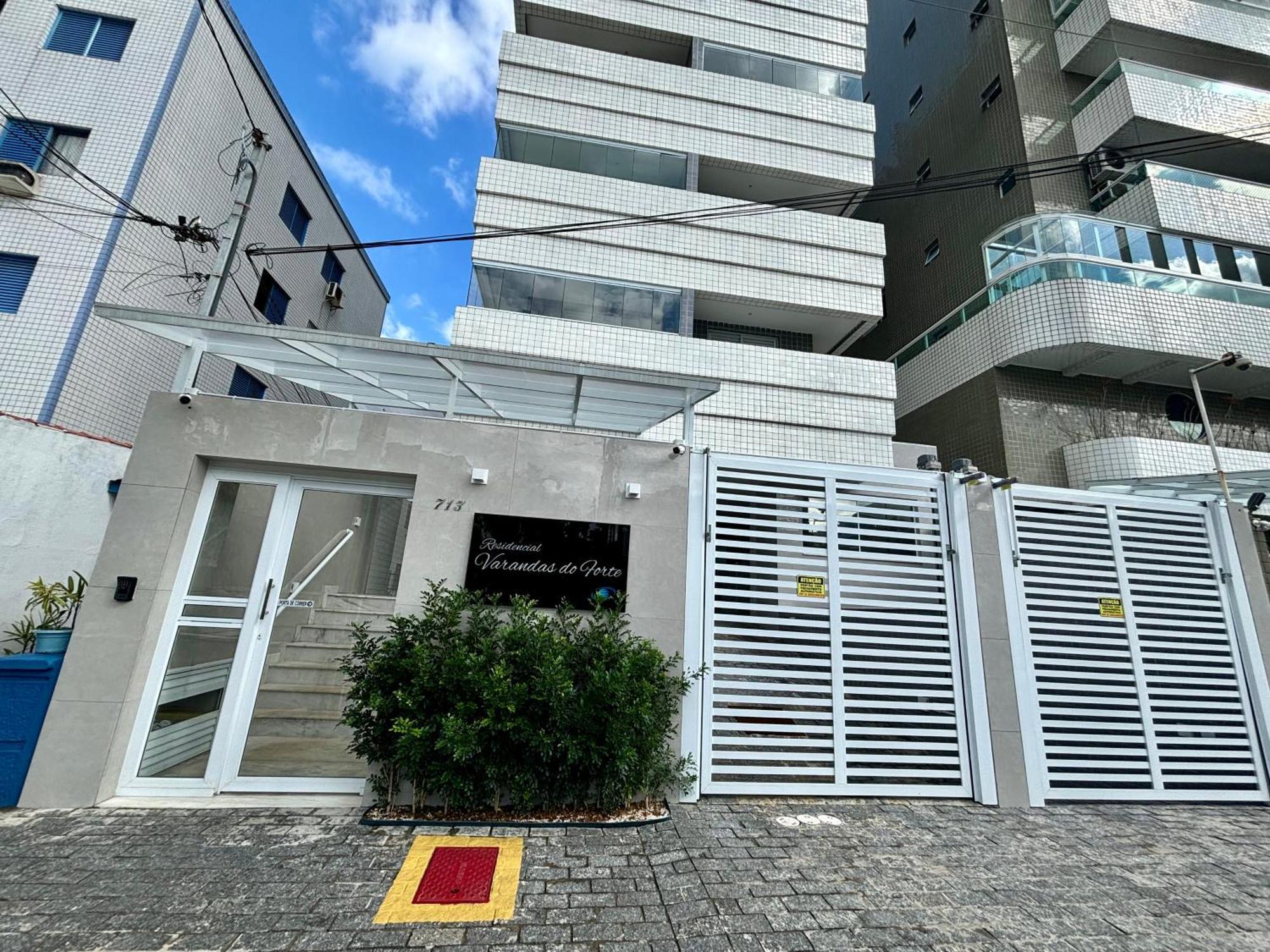 Novo Apto Canto Do Forte, Rua Praia Vista Montanha, Com Wi Fi, Homebeach10, 01 Vaga De Garagem, Melhores Restaurantes Ao Lado Прая-Гранди Экстерьер фото